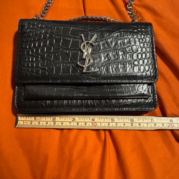 Black Croc-Embossed Chain Bag - Picture 6 of 7
